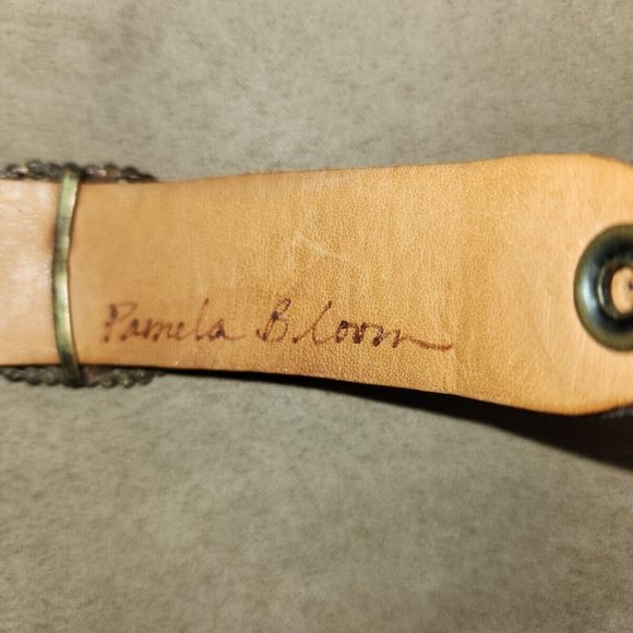 Pamela Bloom Bracelet Olive Green Leather Strap 7" - Picture 6 of 6